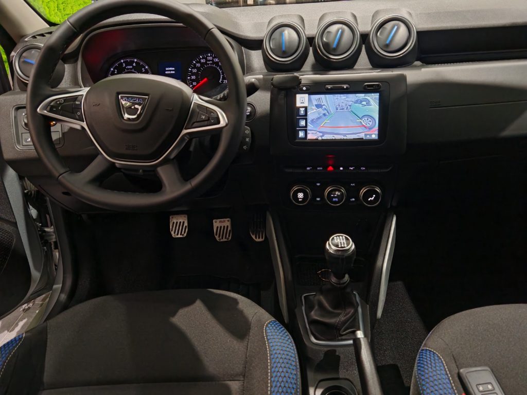 DACIA Duster 1.0 TCe 100 CV ECO-G 4x2 15th Anniversary - 28