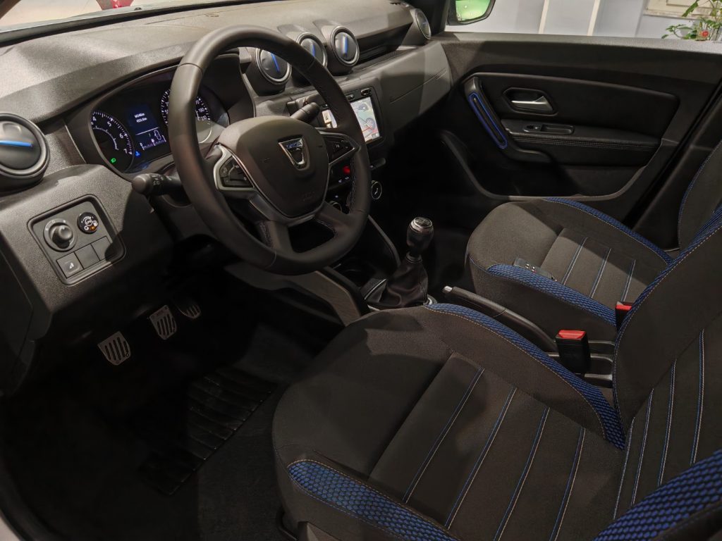 DACIA Duster 1.0 TCe 100 CV ECO-G 4x2 15th Anniversary - 30
