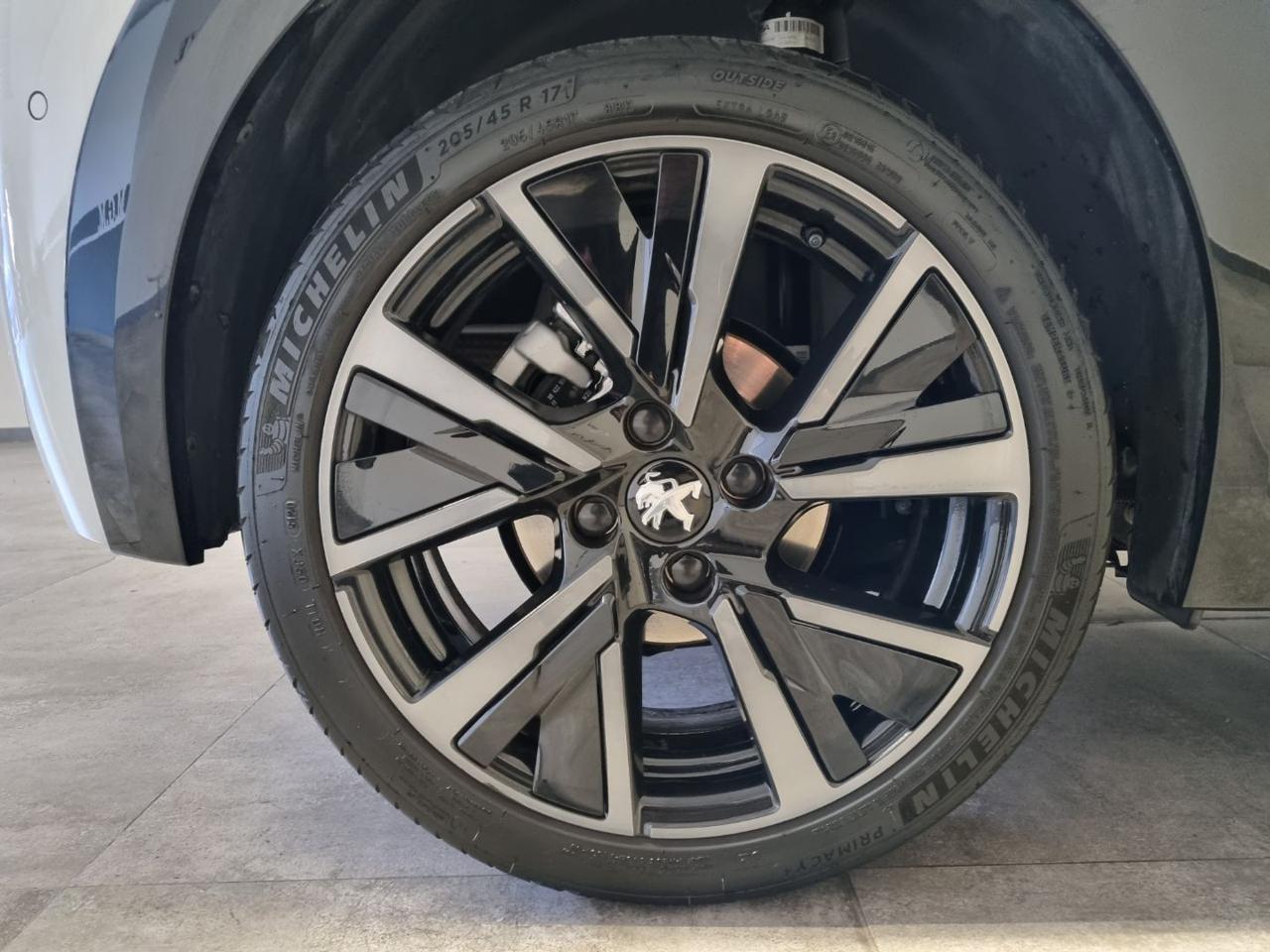 PEUGEOT 208 PureTech 100 Stop&Start 5 porte GT - 6