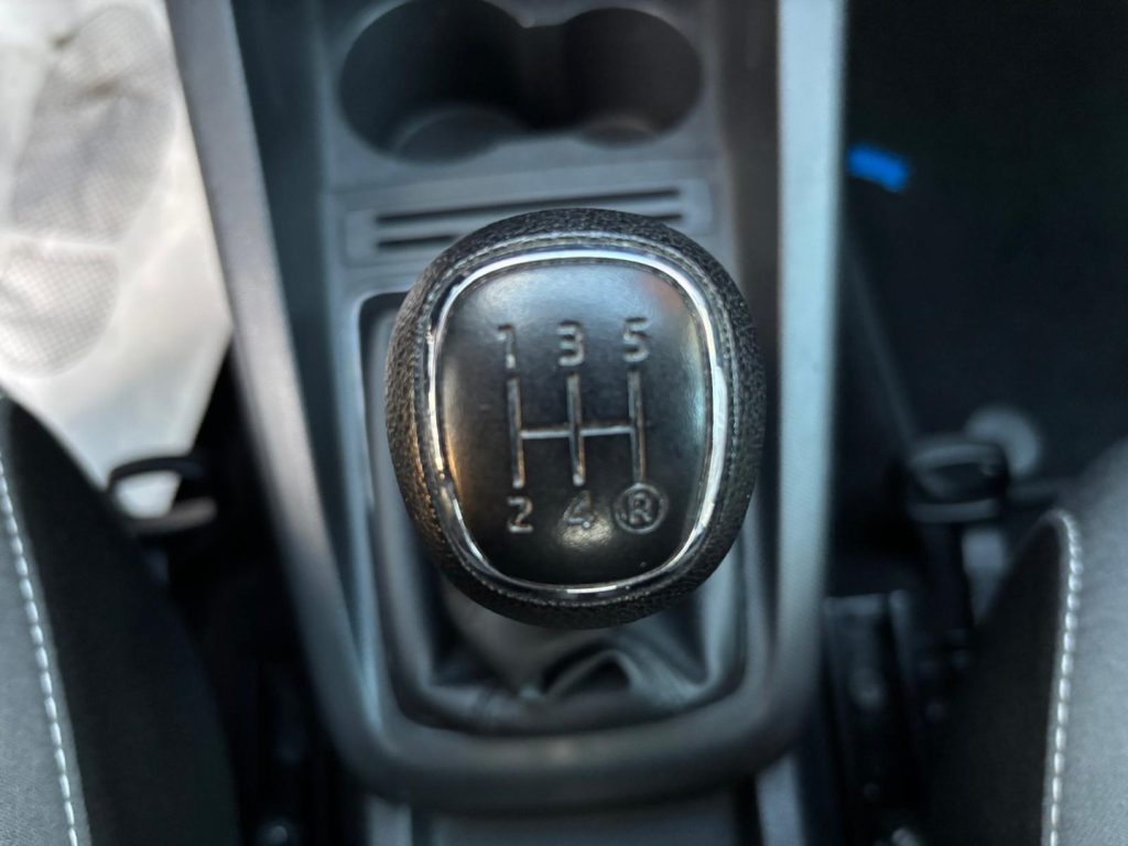 SKODA Fabia 1.0  60 CV AMBITION  display-sedili riscaldati - 10