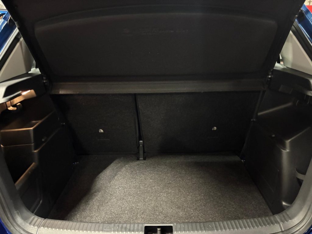 SKODA Fabia 1.0  60 CV AMBITION  display-sedili riscaldati - 18