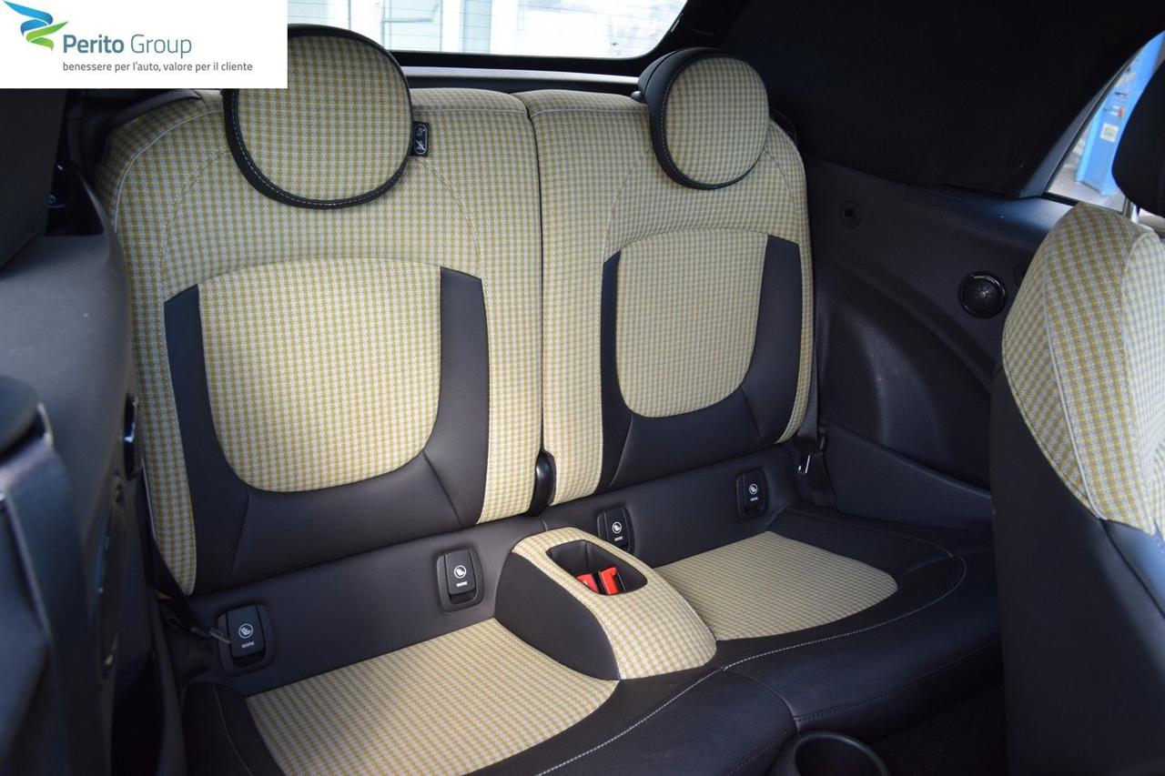 MINI Mini 1.5 Cooper Cabrio accessoriata - 8