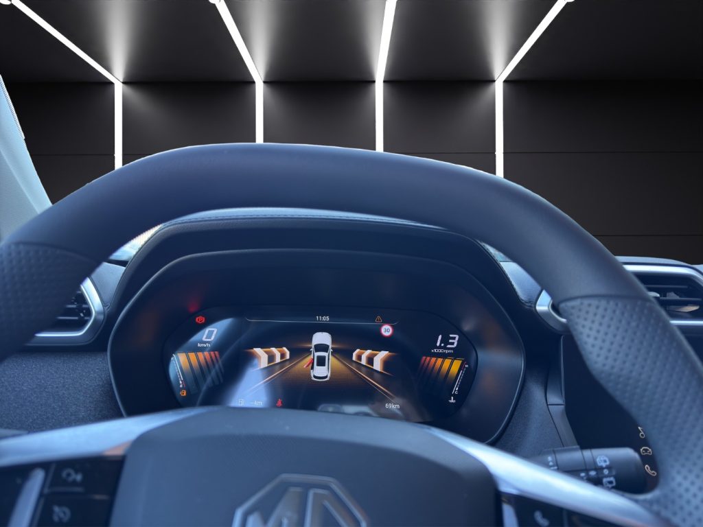 MG ZS 1.5 Standard - 11