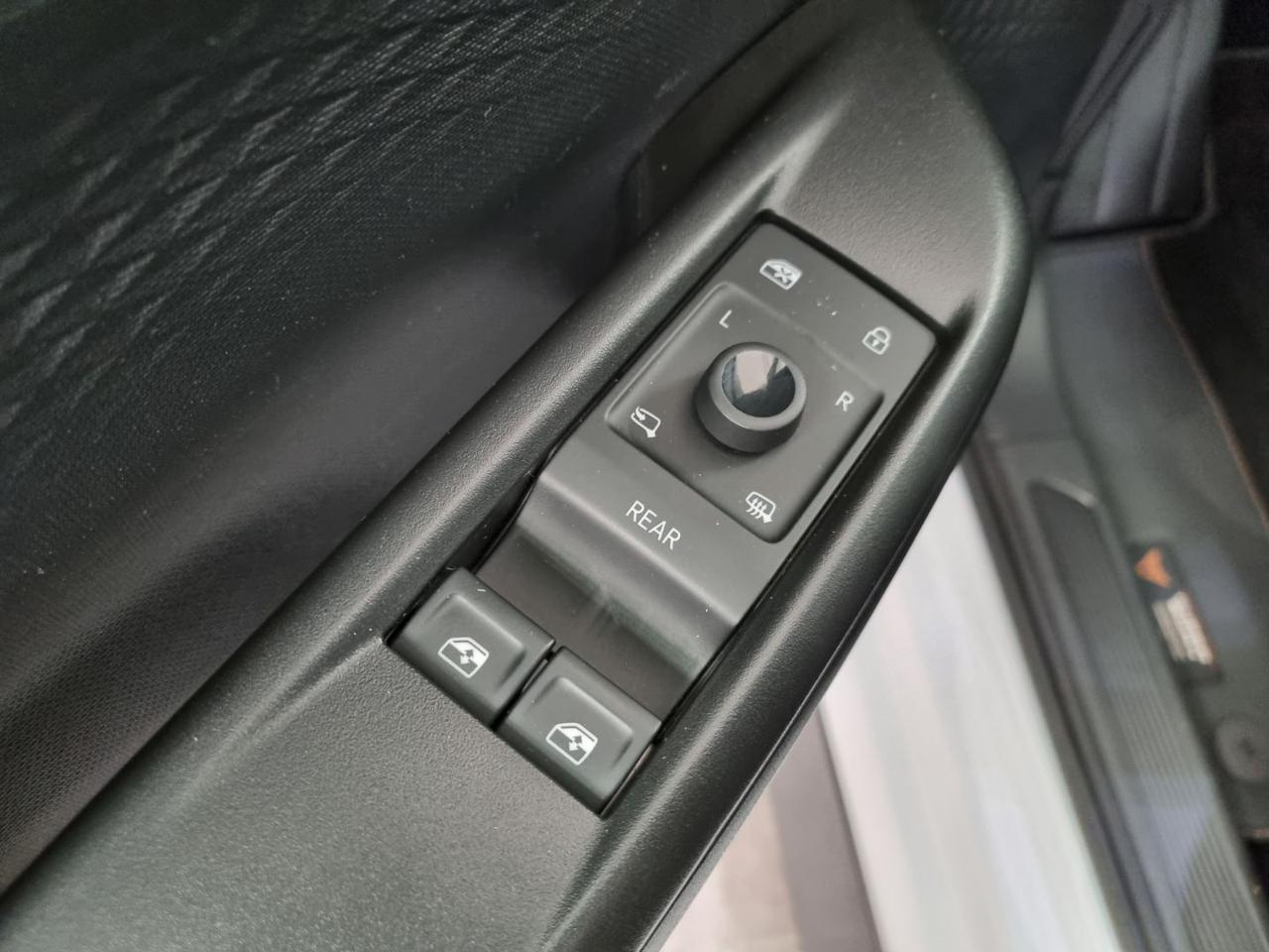 CUPRA Born 58kWh 204 CV - 32