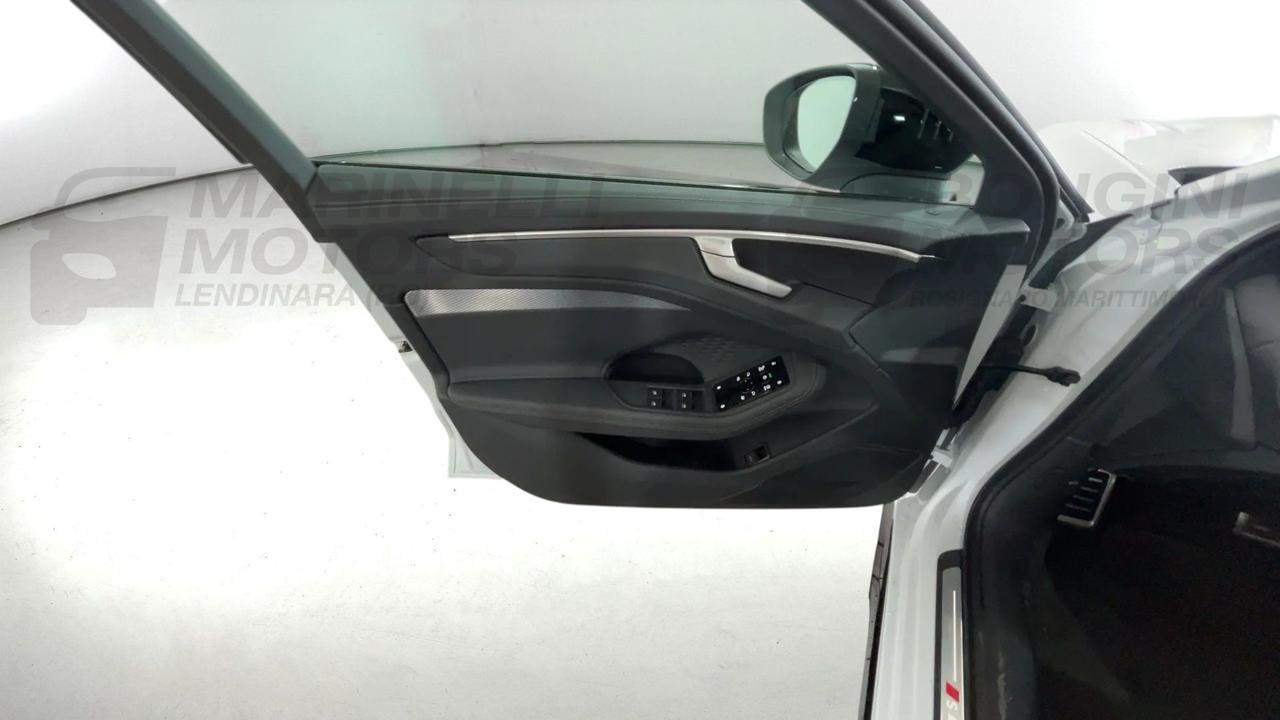 AUDI A6 AVANT 40 TDI 204CV MHEV+ QUATTRO S TRONIC S LINE - 38