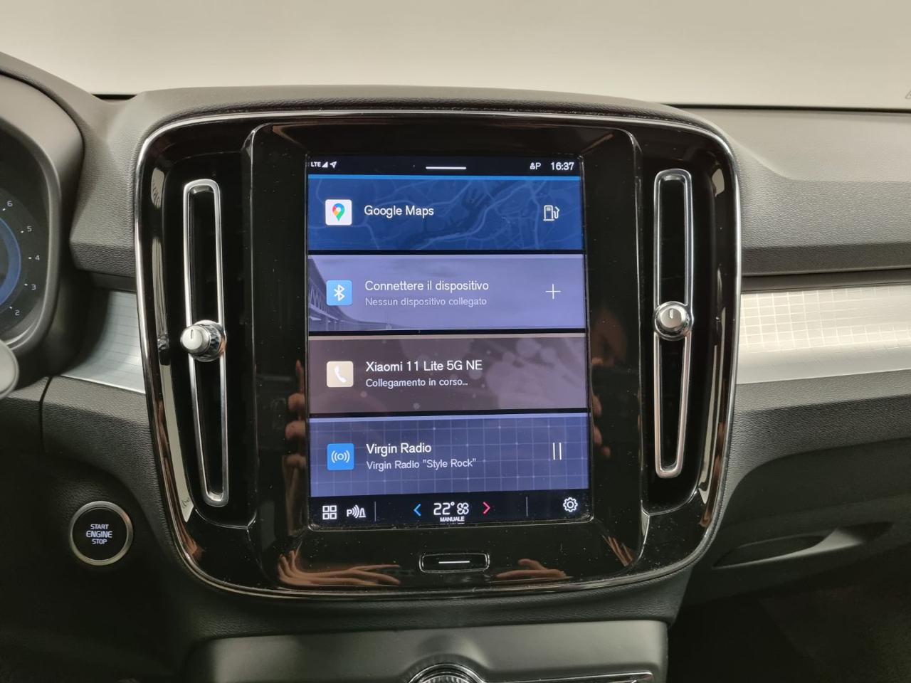 VOLVO XC40 B4 AWD automatico Core - 32