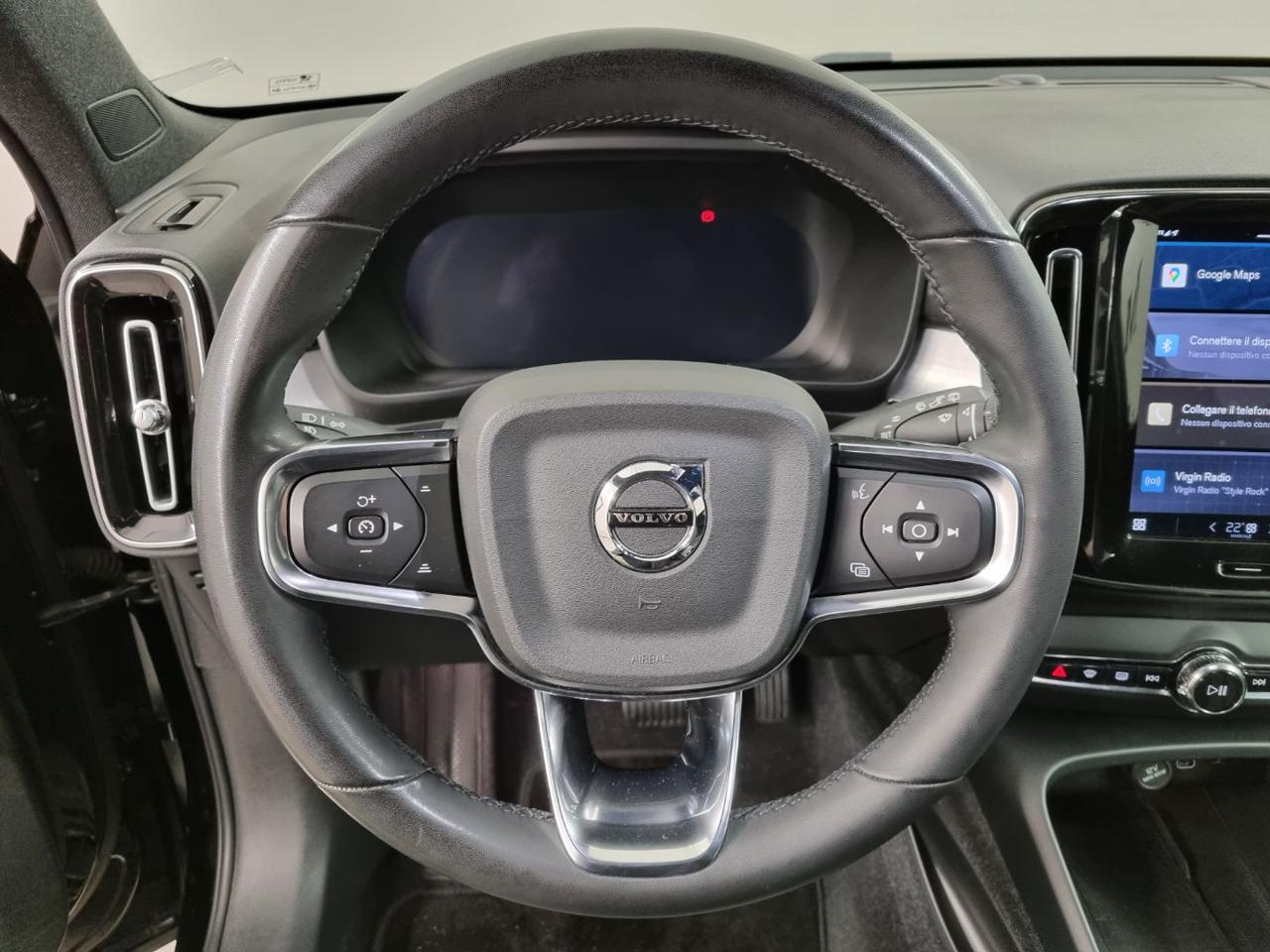 VOLVO XC40 B4 AWD automatico Core - 31