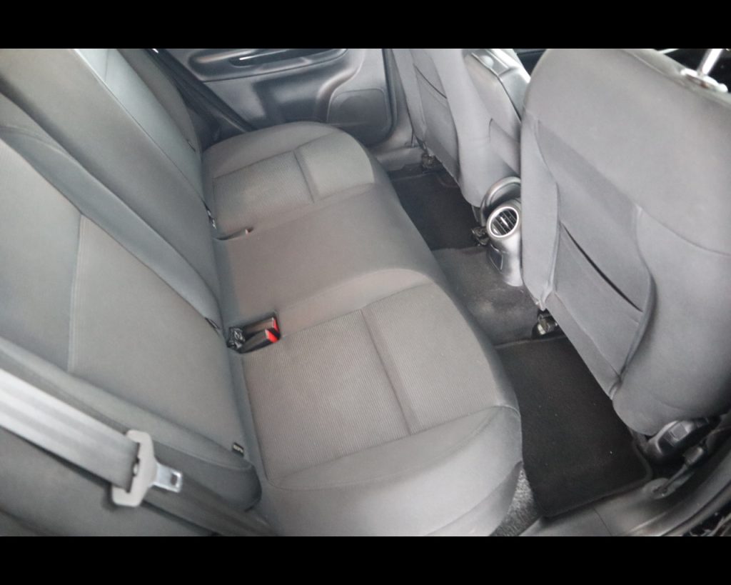 ALFA ROMEO Giulietta 1.4 t. Distinctive Gpl 120cv - 18