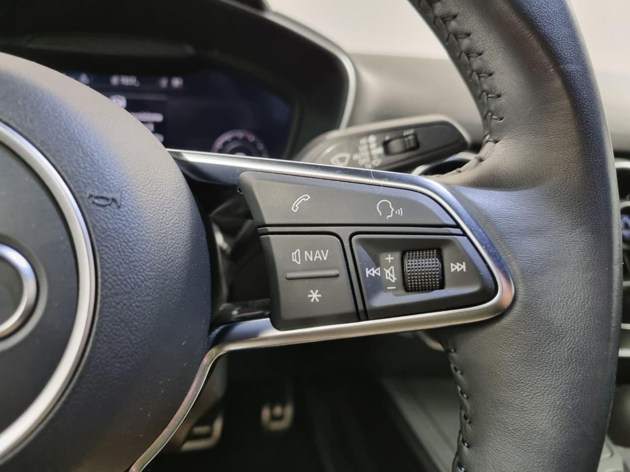 AUDI TT Coupé 40 TFSI S tronic - 14