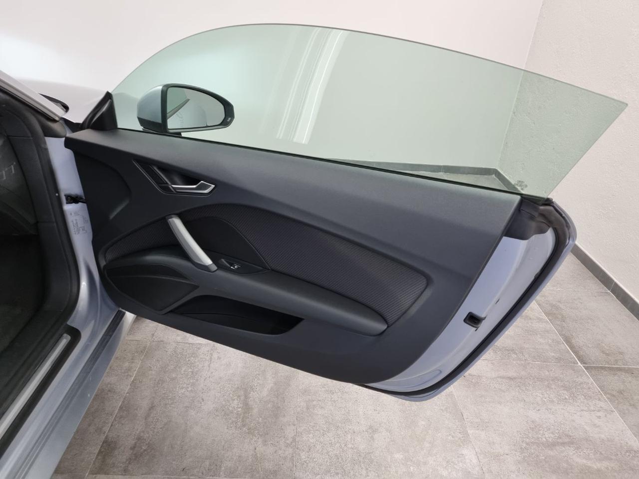 AUDI TT Coupé 40 TFSI S tronic - 27