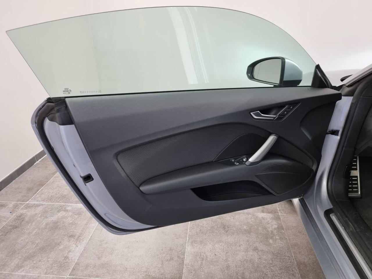 AUDI TT Coupé 40 TFSI S tronic - 22