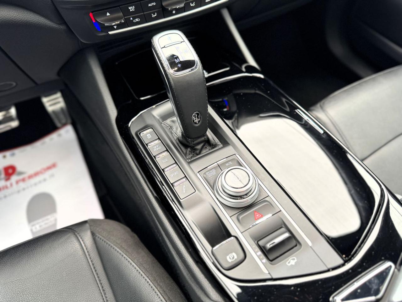 MASERATI Levante MHEV 330cv AWD GT (Tetto/Pelle/APP/Led) - 24