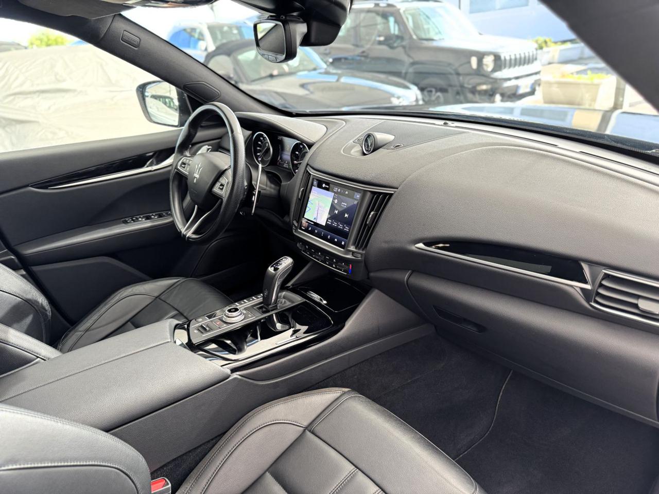 MASERATI Levante MHEV 330cv AWD GT (Tetto/Pelle/APP/Led) - 10