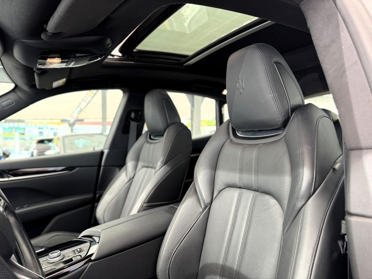 MASERATI Levante MHEV 330cv AWD GT (Tetto/Pelle/APP/Led) - 9