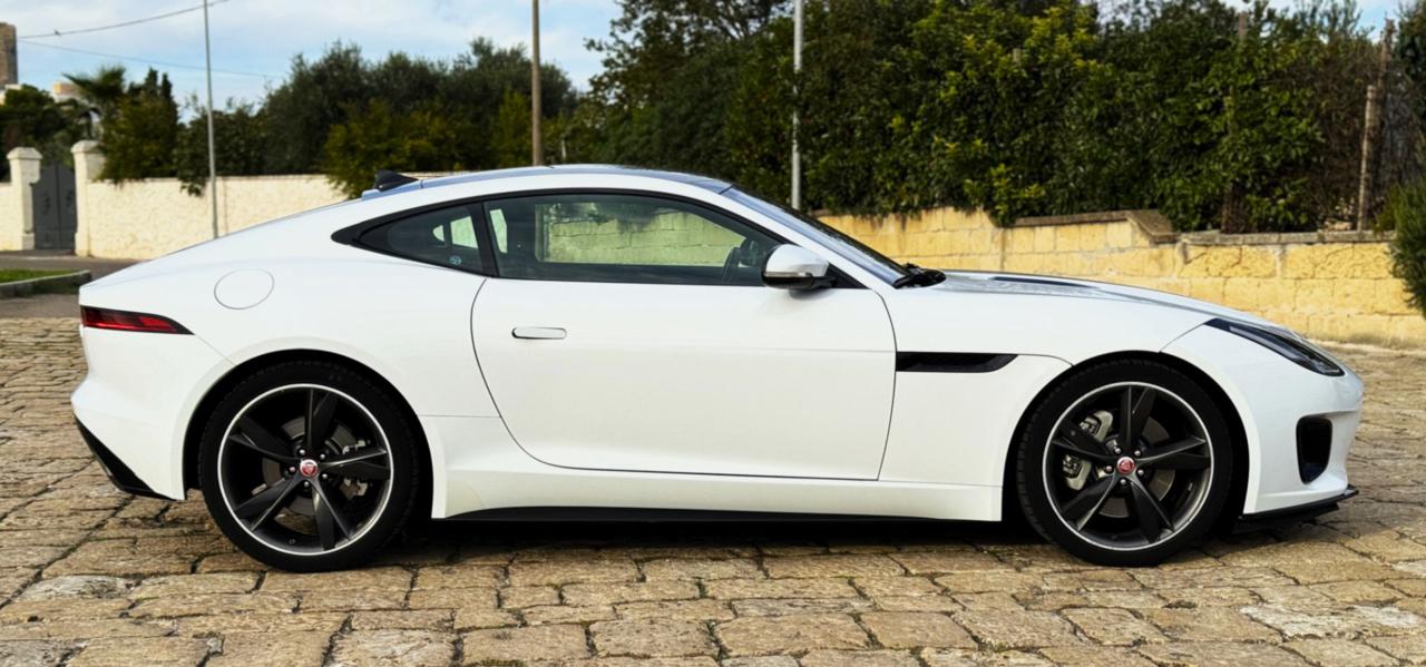 JAGUAR F-Type 2.0i 300cv Coupé R-Dynamic (Tetto/Led/Auto/Retro) - 22
