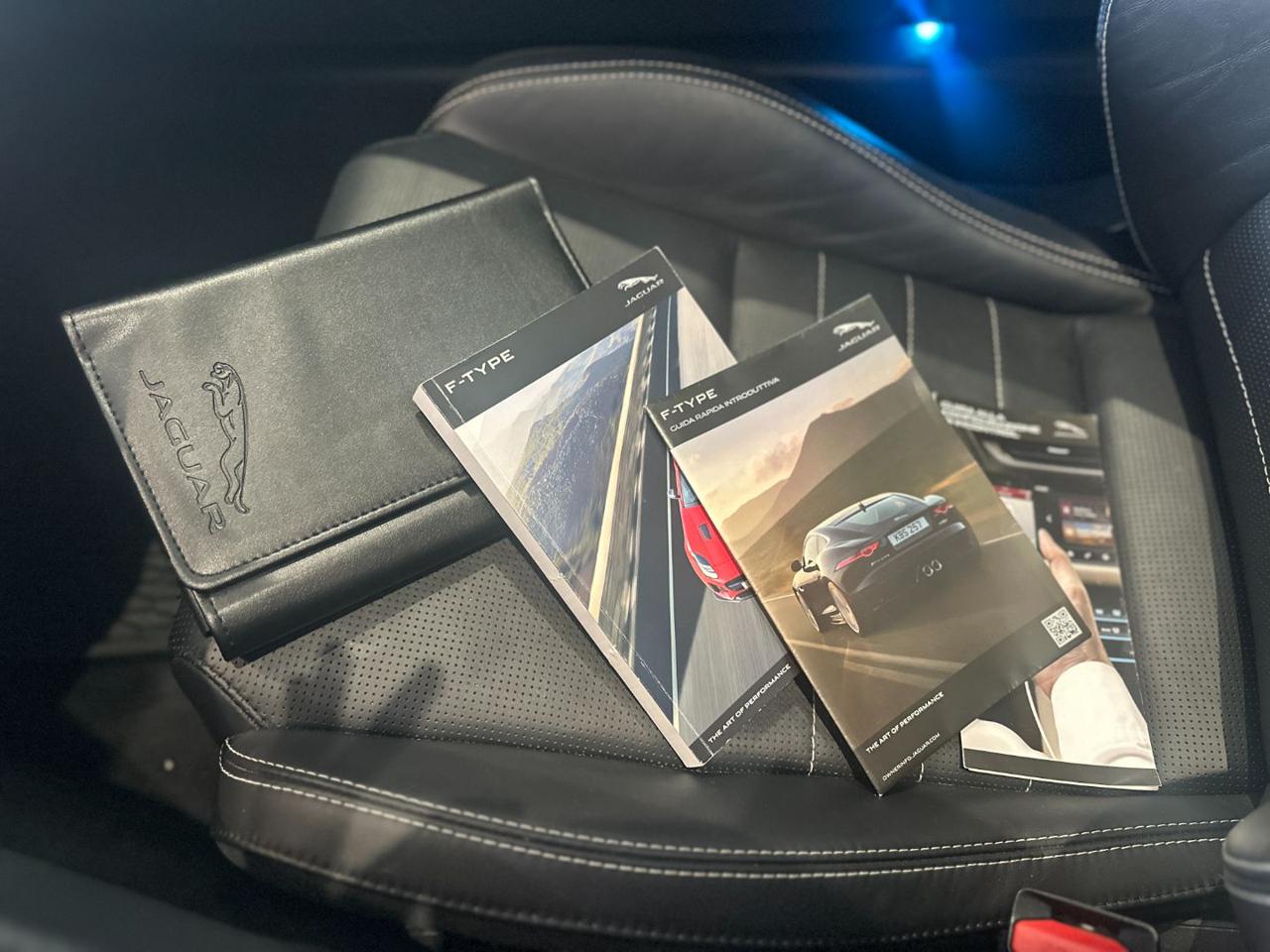 JAGUAR F-Type 2.0i 300cv Coupé R-Dynamic (Tetto/Led/Auto/Retro) - 27