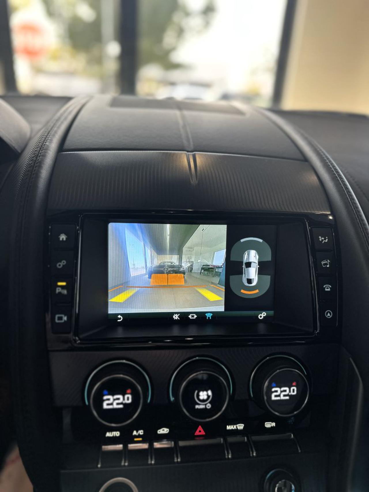 JAGUAR F-Type 2.0i 300cv Coupé R-Dynamic (Tetto/Led/Auto/Retro) - 9