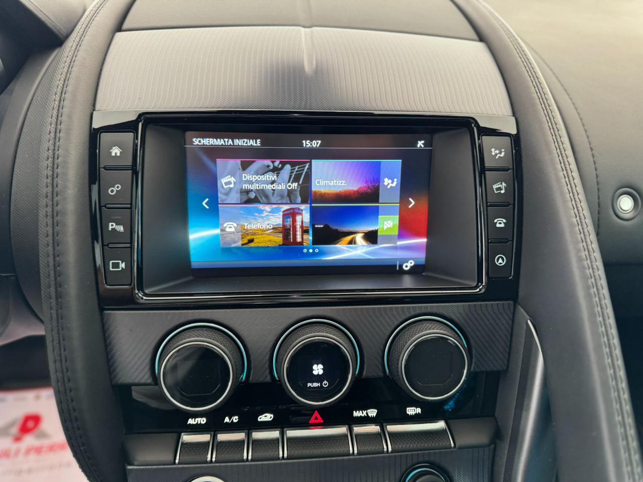 JAGUAR F-Type 2.0i 300cv Coupé R-Dynamic (Tetto/Led/Auto/Retro) - 23