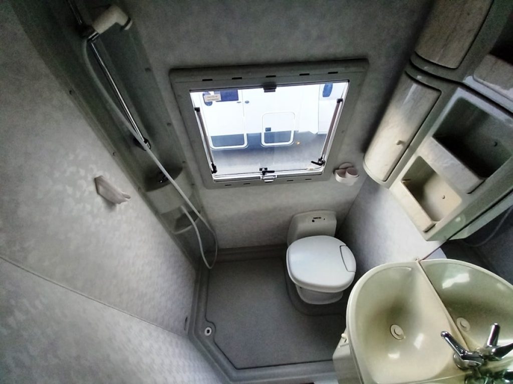 Coral 660DU mansardato