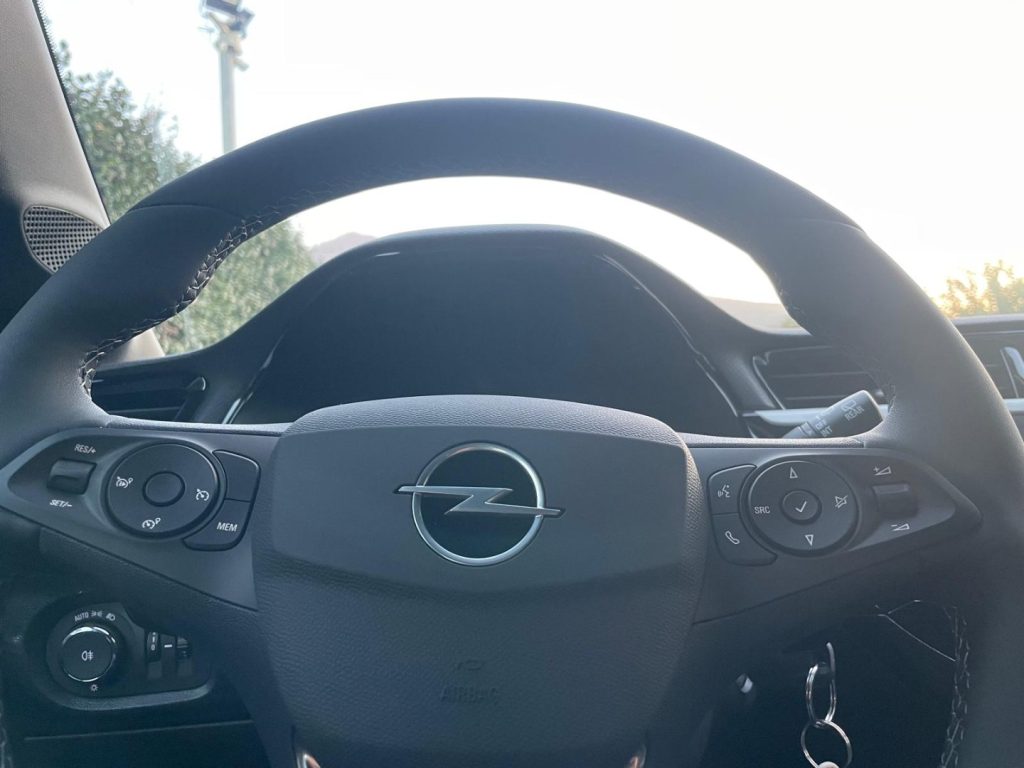 OPEL Corsa 1.2 100 CV aut. GS - 12