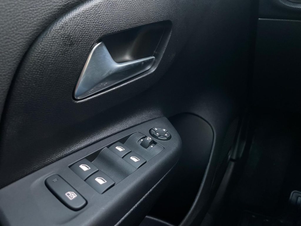 OPEL Corsa 1.2 100 CV aut. GS - 19