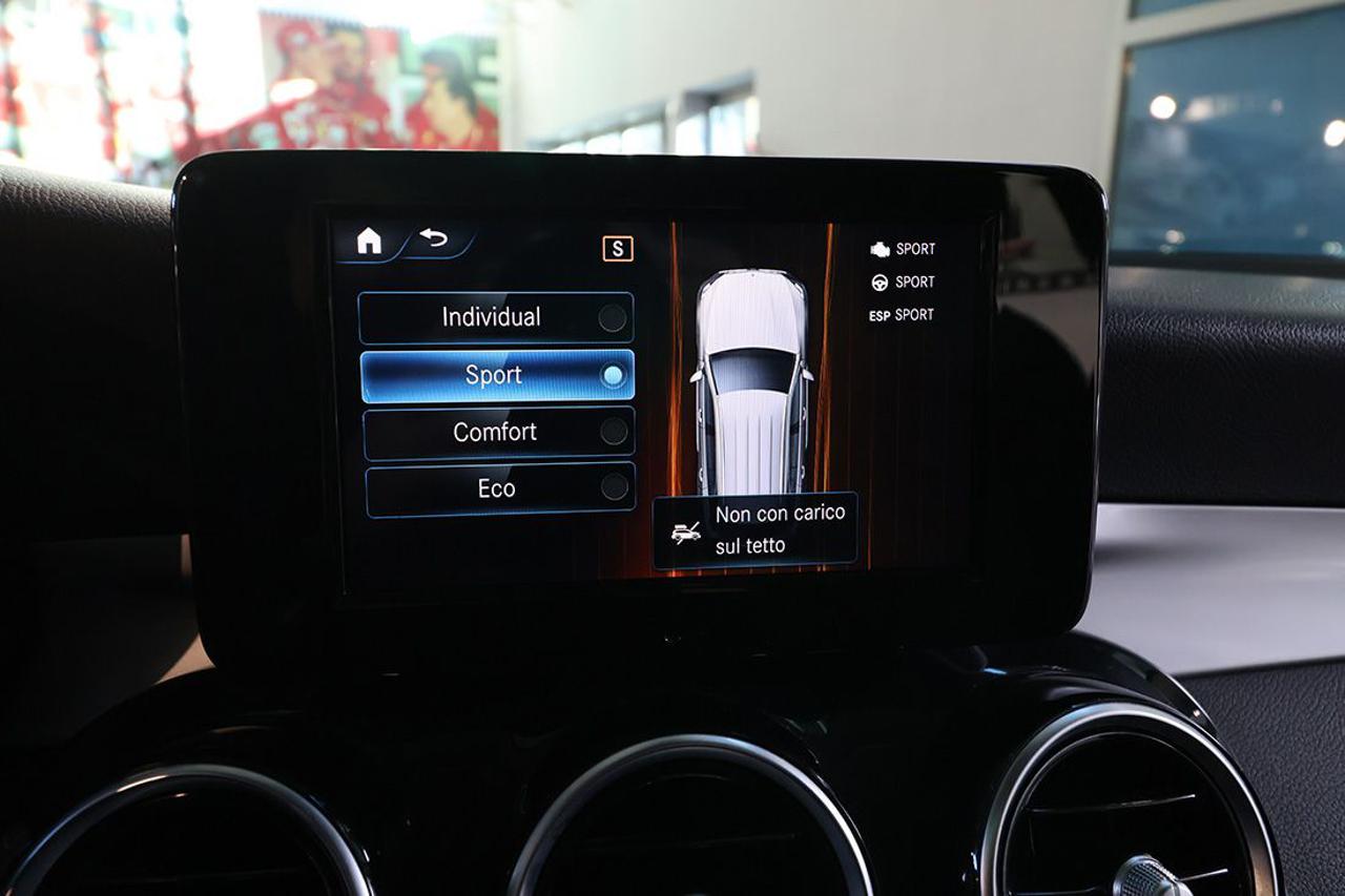 MERCEDES-BENZ GLC 200 d 4Matic Business Extra - 29