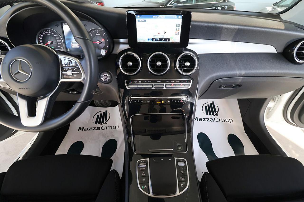 MERCEDES-BENZ GLC 200 d 4Matic Business Extra - 30
