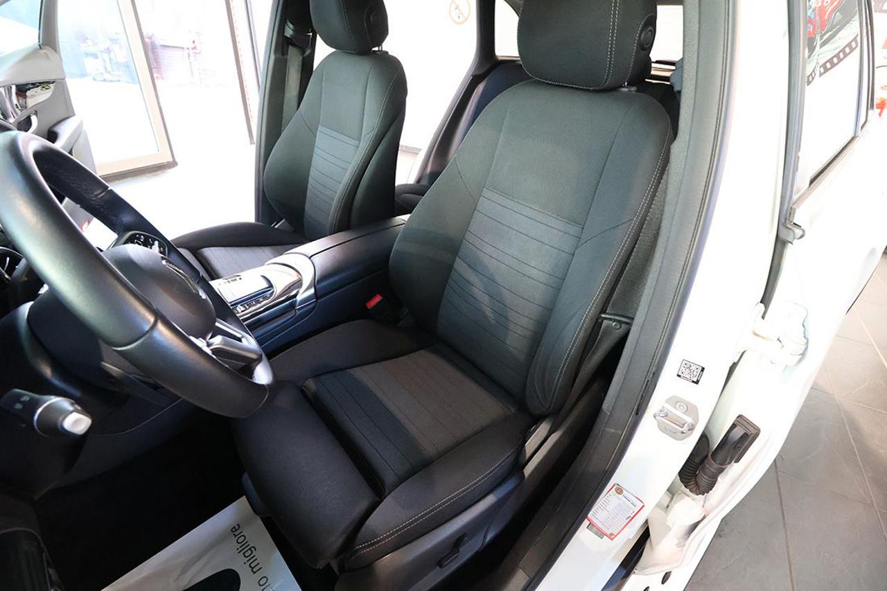 MERCEDES-BENZ GLC 200 d 4Matic Business Extra - 18