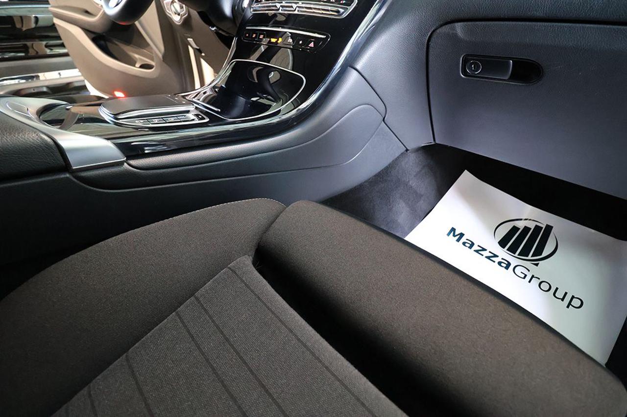 MERCEDES-BENZ GLC 200 d 4Matic Business Extra - 31