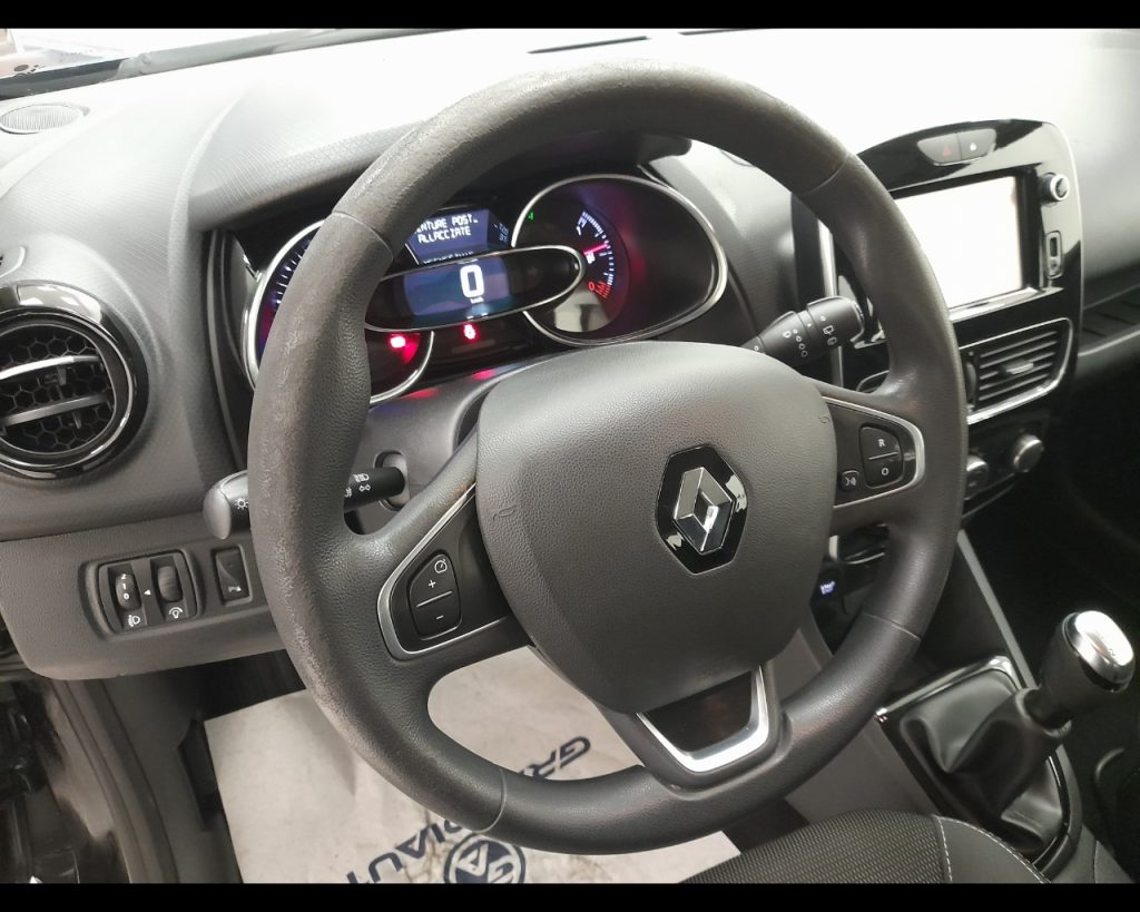 RENAULT Clio IV -  Sporter 1.5 dci energy Intens 90cv - 6