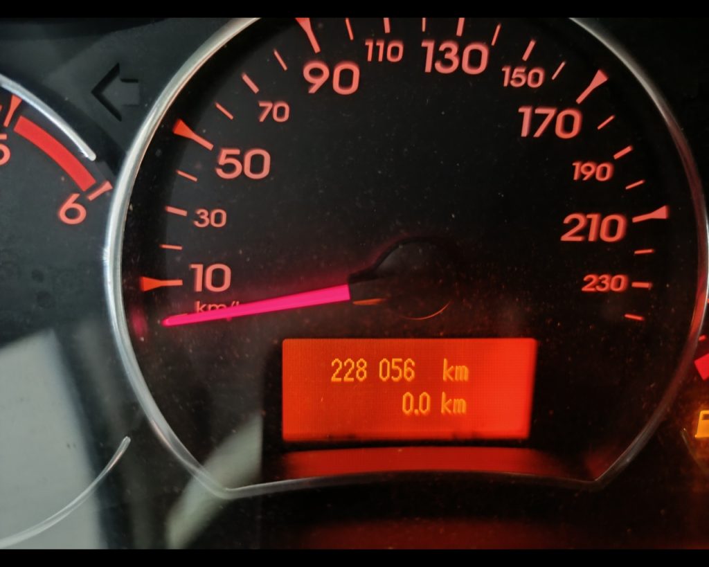 RENAULT Koleos 2.0 dCi 150CV 4X2 - 16