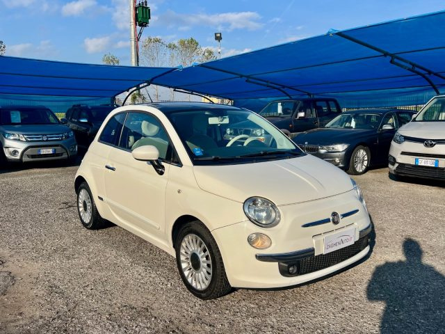 FIAT 500 Bianco pastello