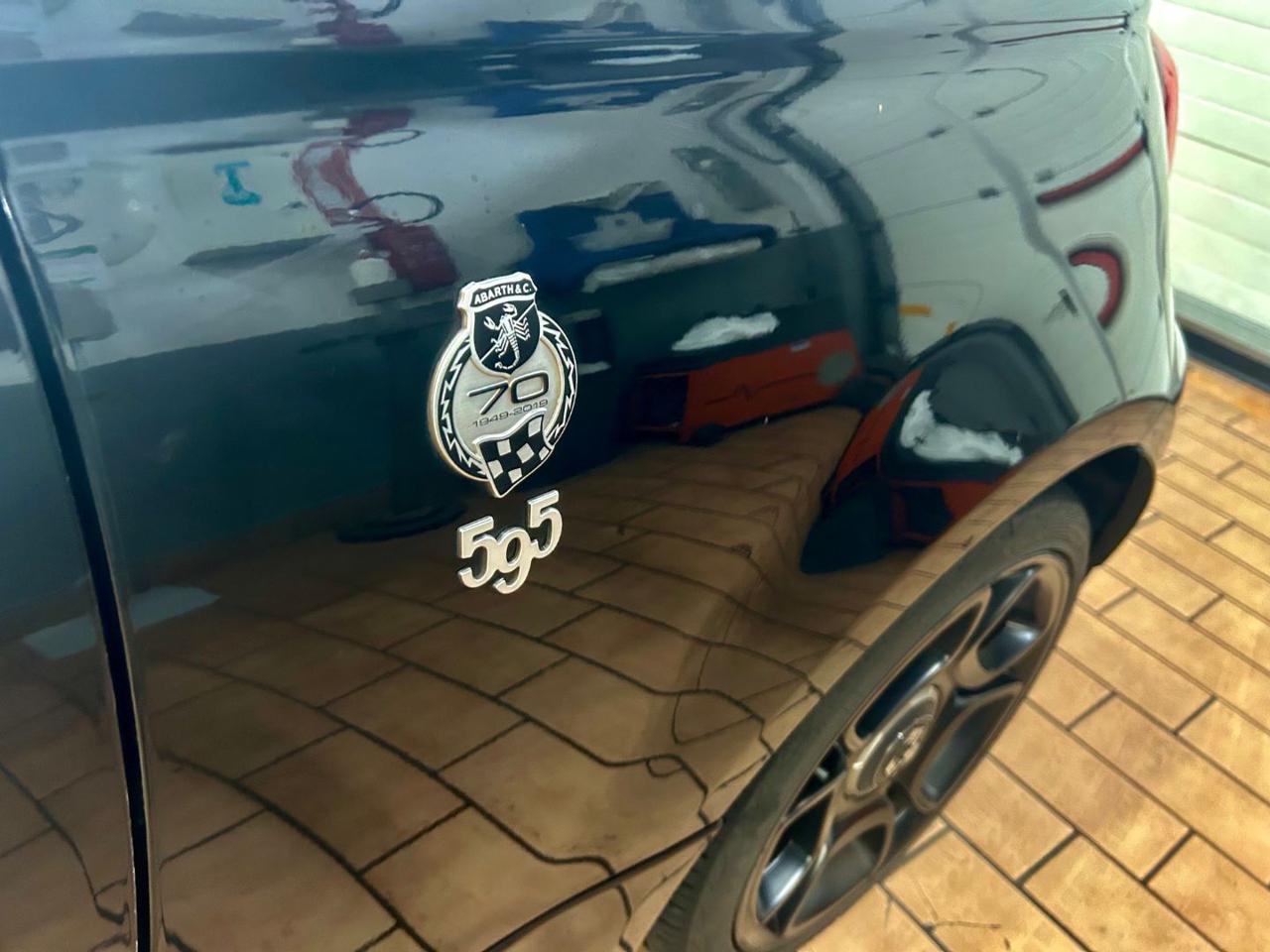 ABARTH 595 1.4 Turbo T-Jet 165 CV Turismo 70°Anniversario - 6