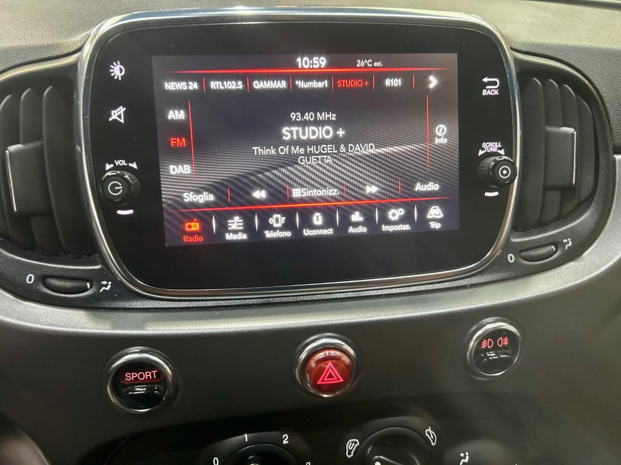 ABARTH 595 1.4 Turbo T-Jet 165 CV Turismo 70°Anniversario - 19