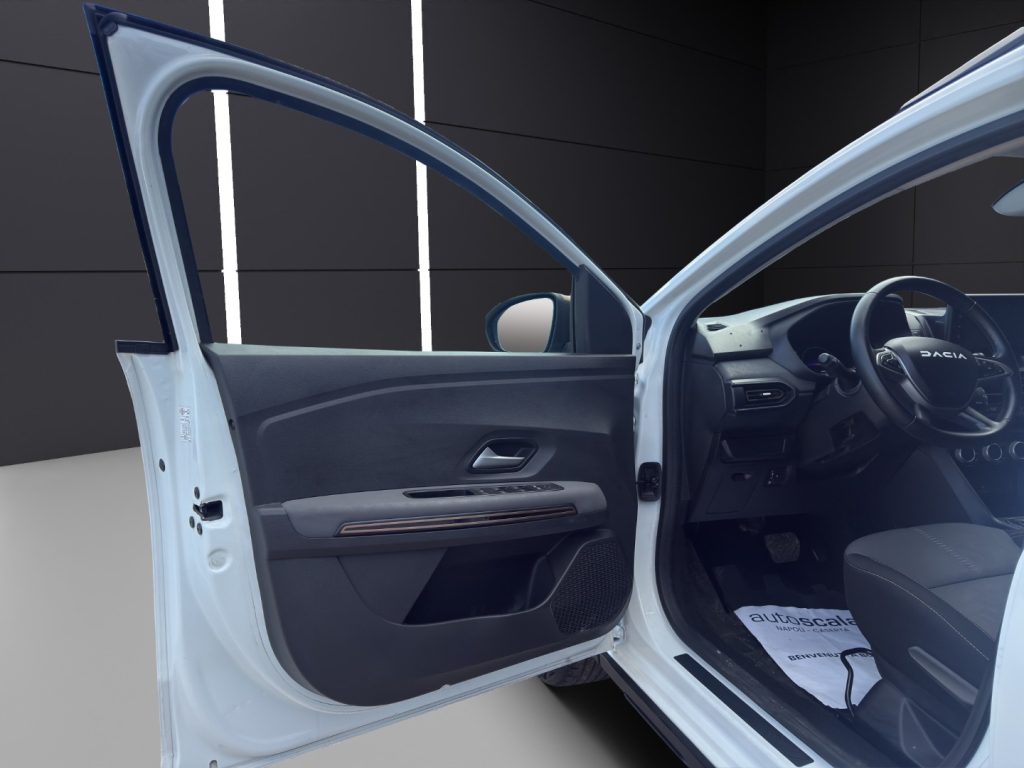 DACIA Jogger 1.6 Hybrid 140 7 posti Extreme - 12