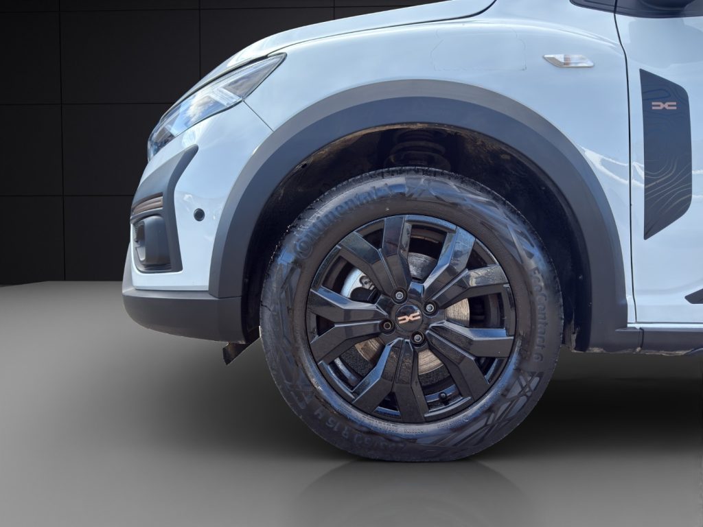 DACIA Jogger 1.6 Hybrid 140 7 posti Extreme - 21
