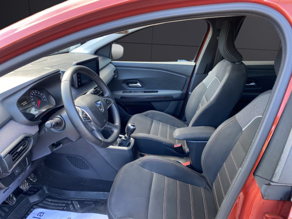 DACIA Jogger 1.0 TCe GPL 100 CV 5 posti Extreme Up - 9