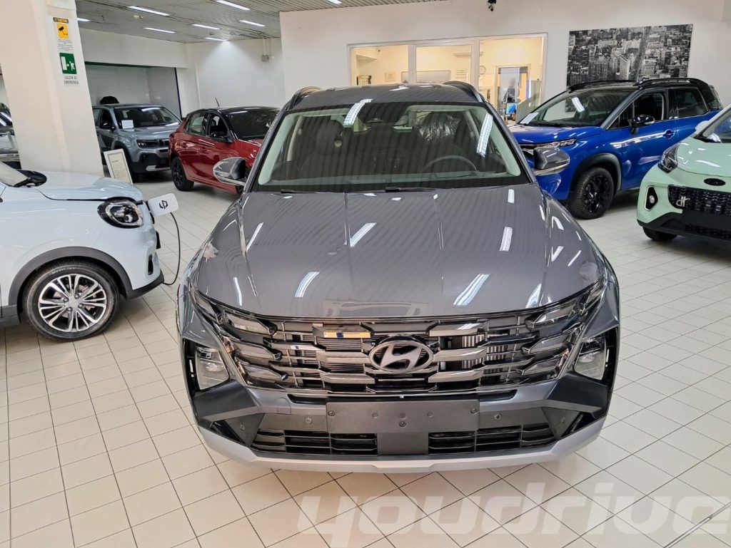 HYUNDAI Tucson / 1.6 CRDI 48V DCT Exellence KM0 - 2