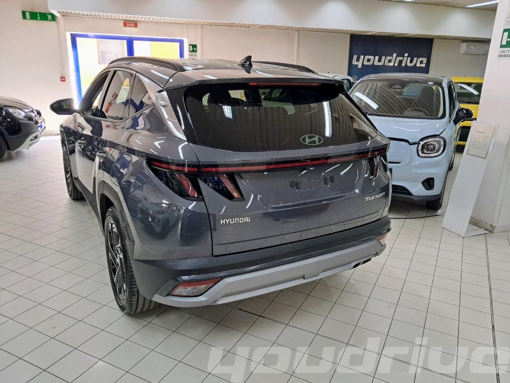 HYUNDAI Tucson / 1.6 CRDI 48V DCT Exellence KM0 - 4