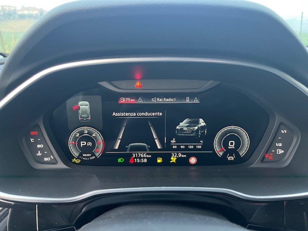 AUDI Q3 35 TDI S tronic - 14