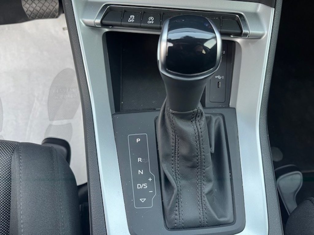 AUDI Q3 35 TDI S tronic - 19