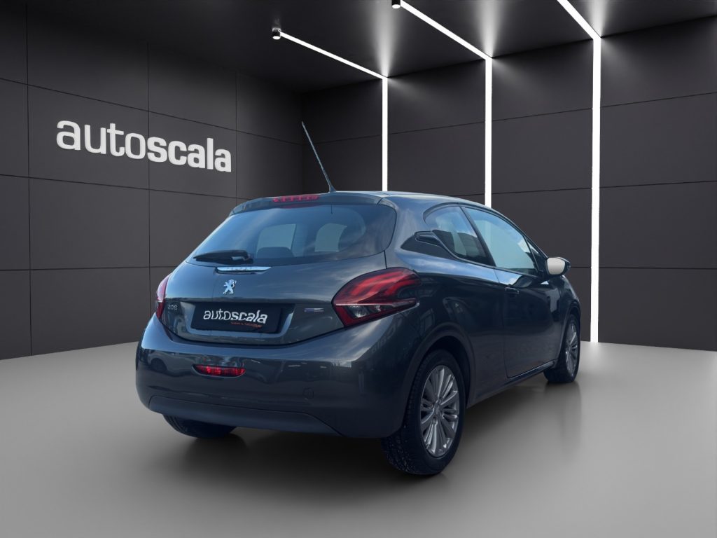 PEUGEOT 208 1° serie PureTech 82 3 porte Active - 5