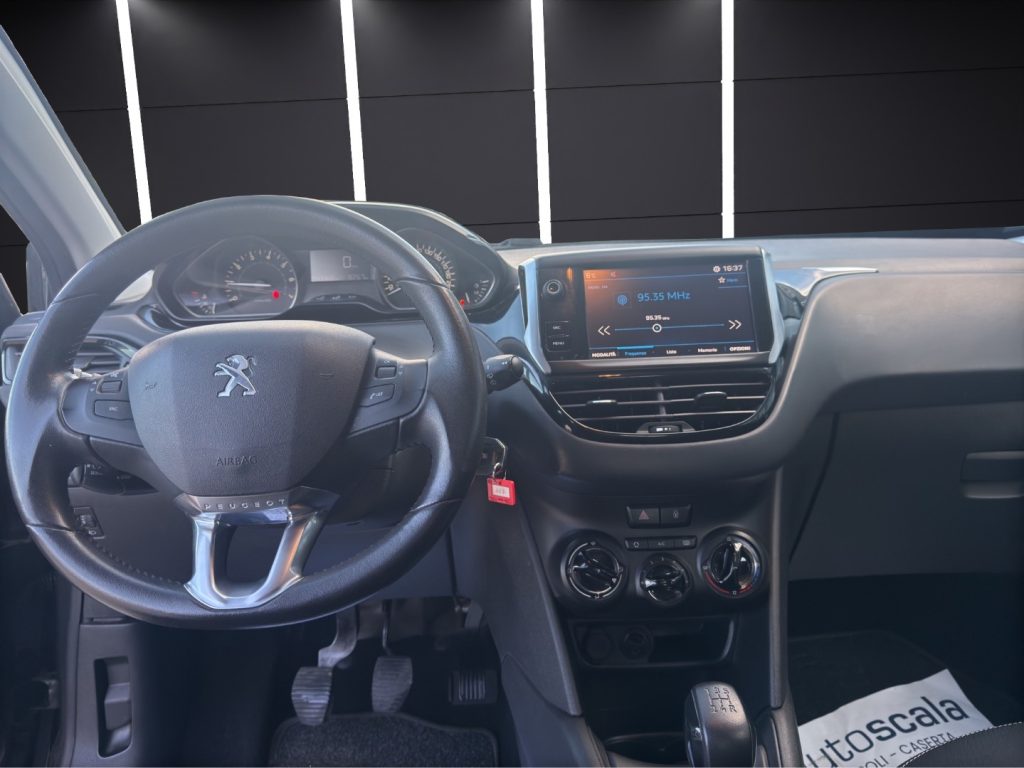 PEUGEOT 208 1° serie PureTech 82 3 porte Active - 14