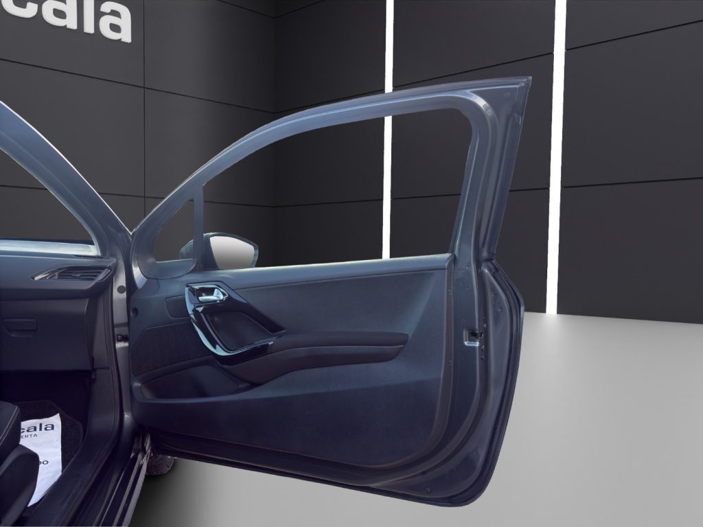 PEUGEOT 208 1° serie PureTech 82 3 porte Active - 17