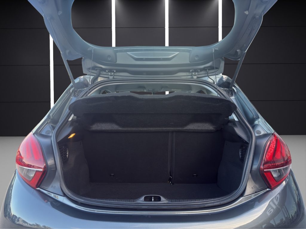 PEUGEOT 208 1° serie PureTech 82 3 porte Active - 20