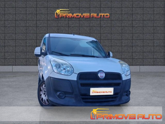 FIAT Doblo Bianco pastello