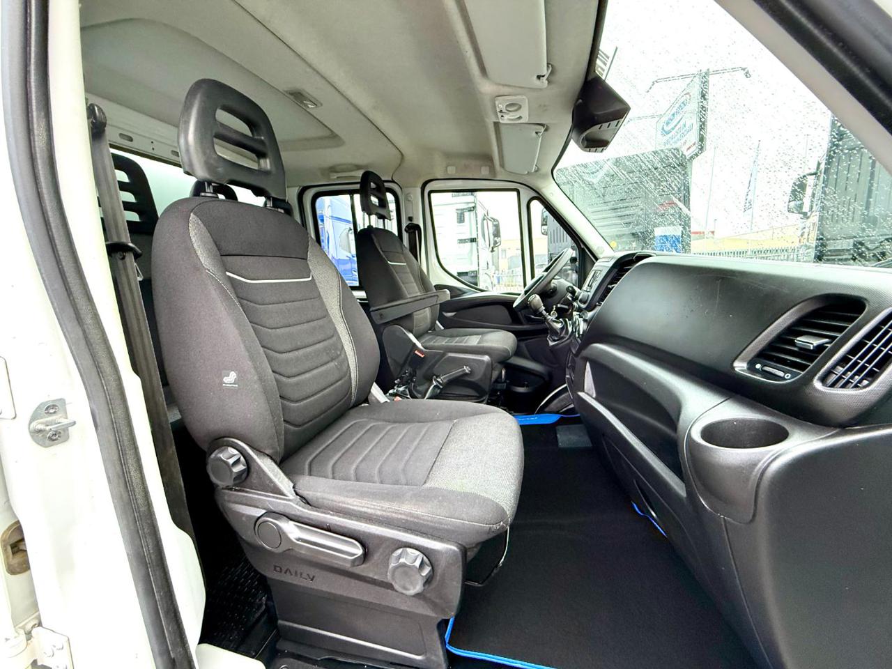 IVECO DAILY  35c140 DOPPIA CABINA - 12