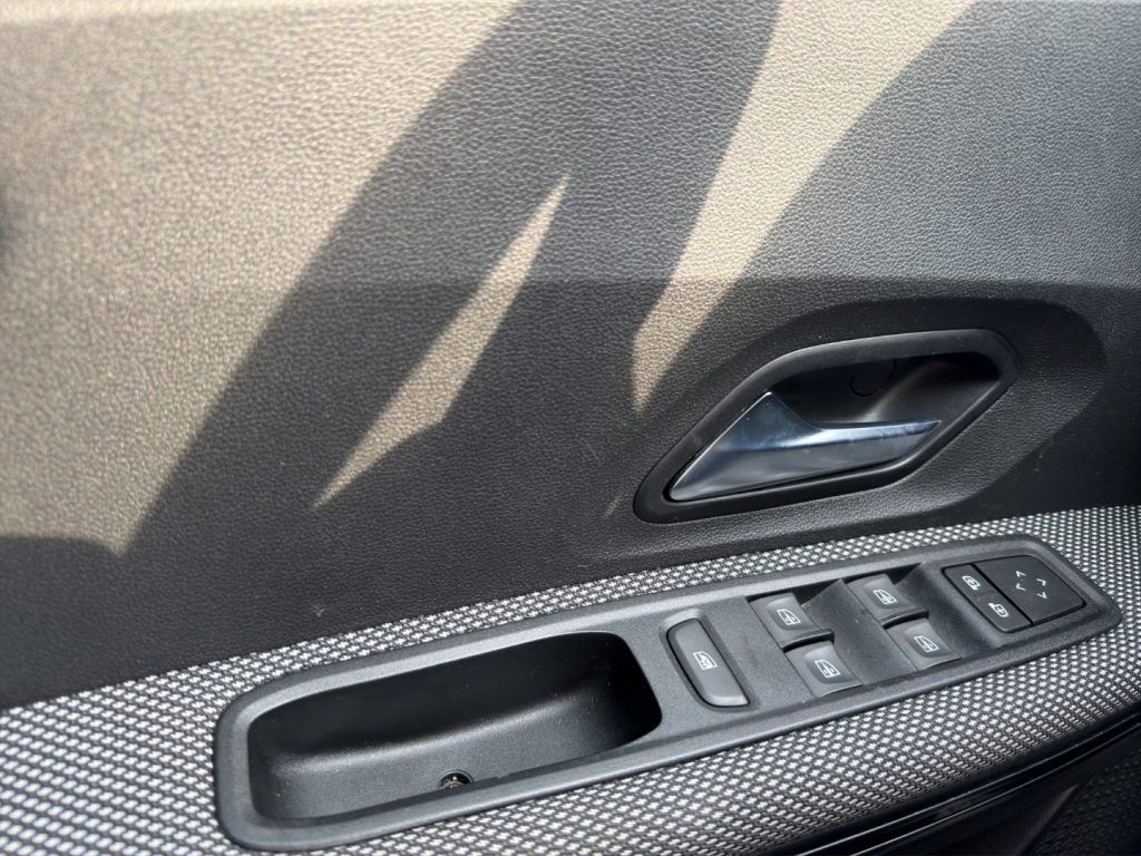 DACIA Jogger 1.0 TCe GPL 100 CV 7 posti Extreme Up - 12