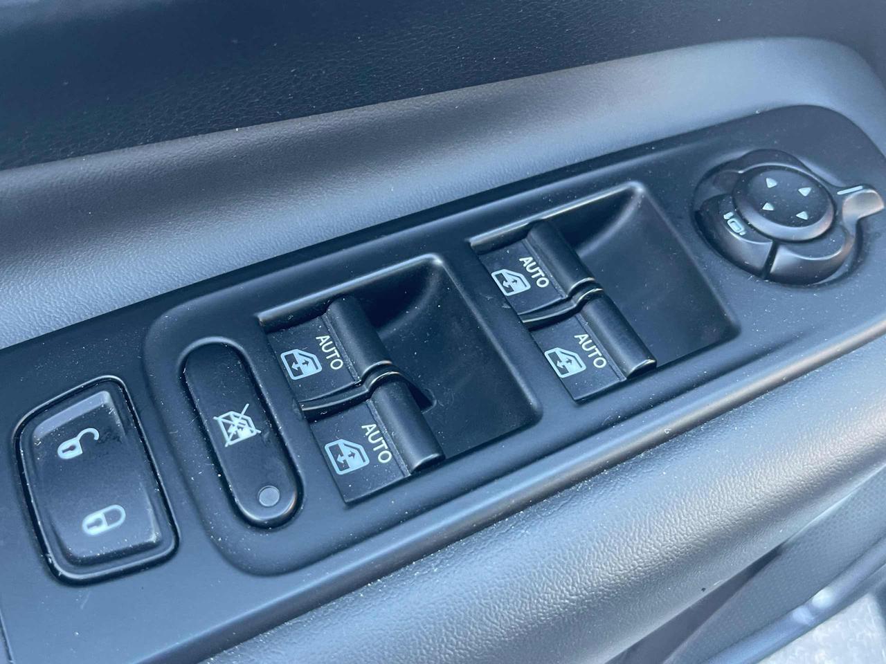 JEEP Renegade 1.3 T4 190CV PHEV 4x4 Autom Limited TETTO APRIBILE - 9