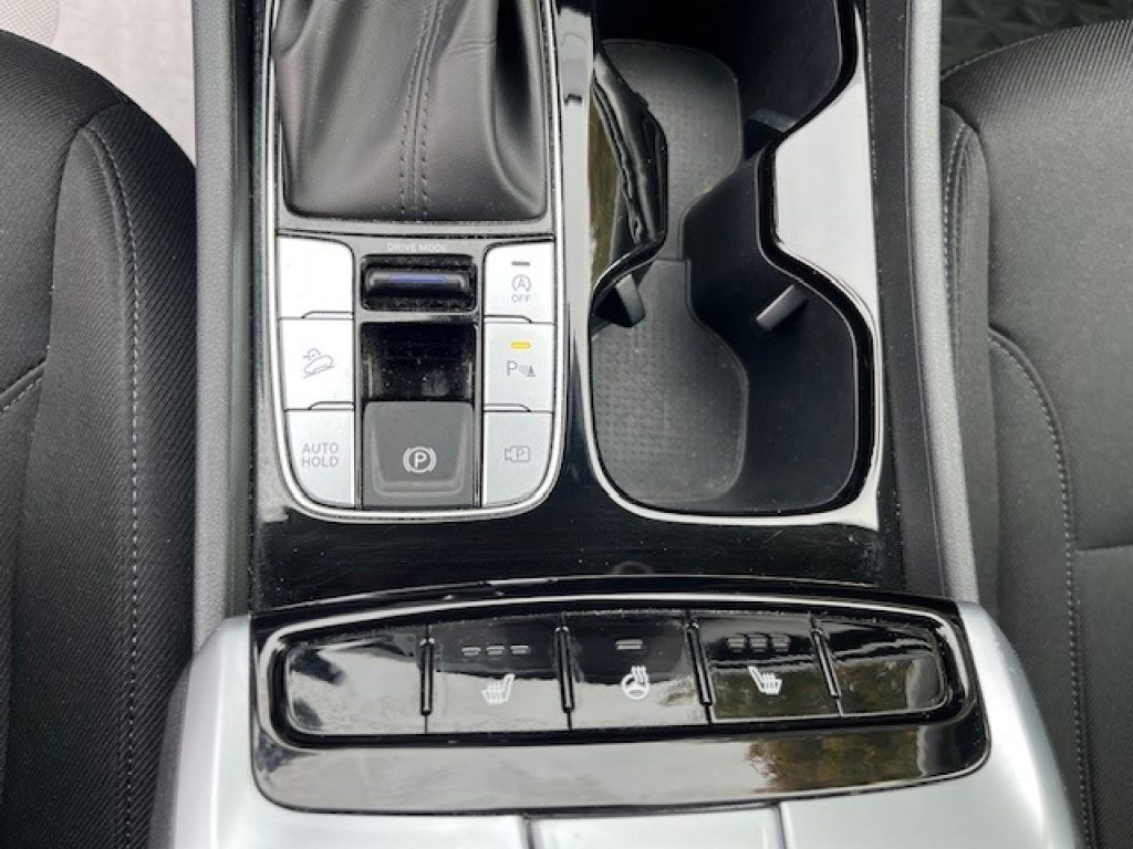 HYUNDAI Tucson 1.6 CRDI 48V DCT Exellence - 25